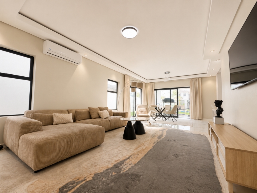 4 Bedroom Property for Sale in Sandown Western Cape